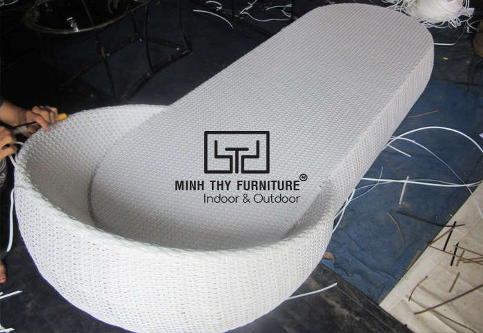 Hướng dẫn cách đan ghế hồ bơi nhựa giả mây khung nhôm kháng tia cực tím